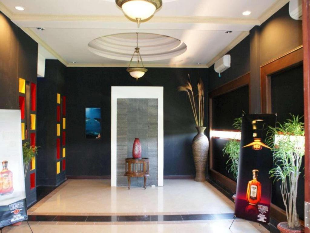 Green Wattana Hotel Sentul Bogor Luaran gambar