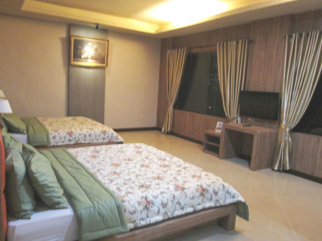 Green Wattana Hotel Sentul Bogor Luaran gambar
