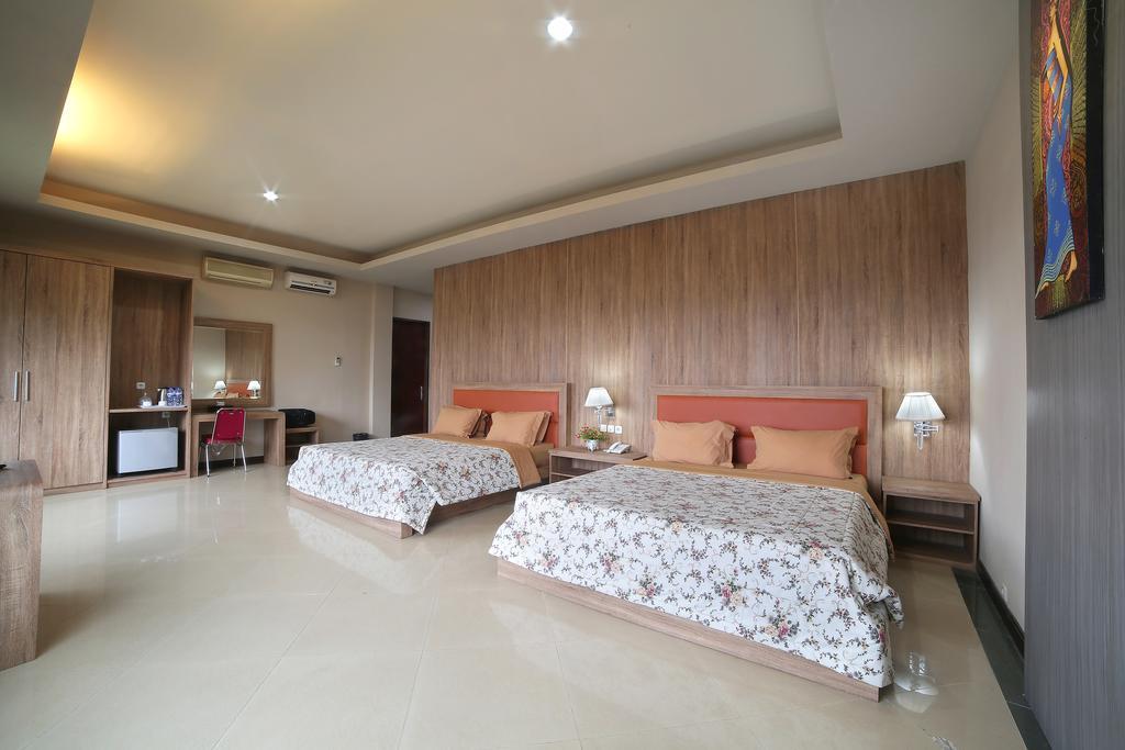 Green Wattana Hotel Sentul Bogor Luaran gambar