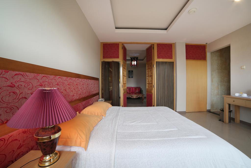 Green Wattana Hotel Sentul Bogor Luaran gambar